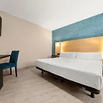 Zentral Ramiro I Hotel