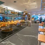 Hotel Zentral Ramiro I 4*