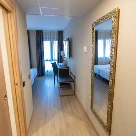 Zentral Ramiro I Hotel