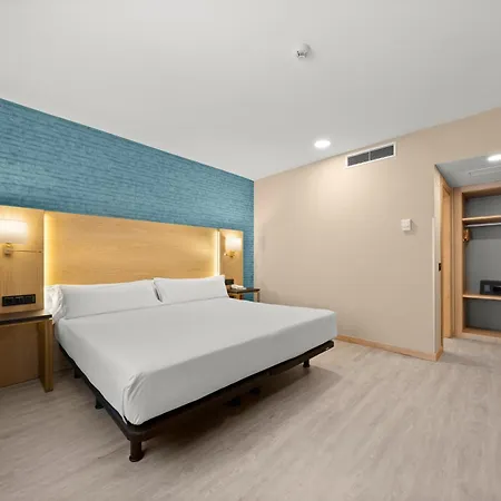 Zentral Ramiro I Hotel 4*