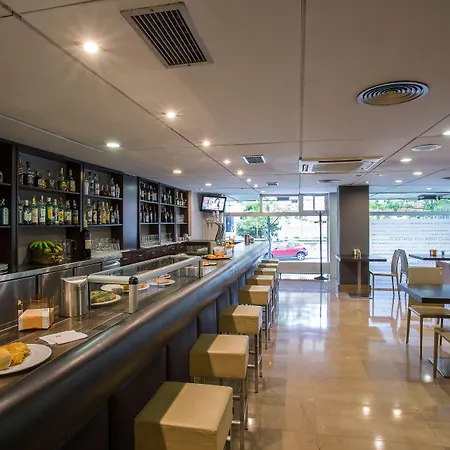 Hotel Zentral Ramiro I 4*