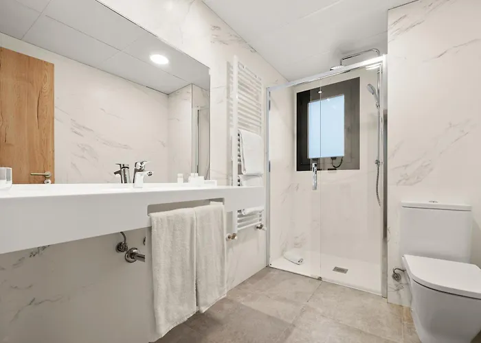 Zentral Ramiro I 호텔