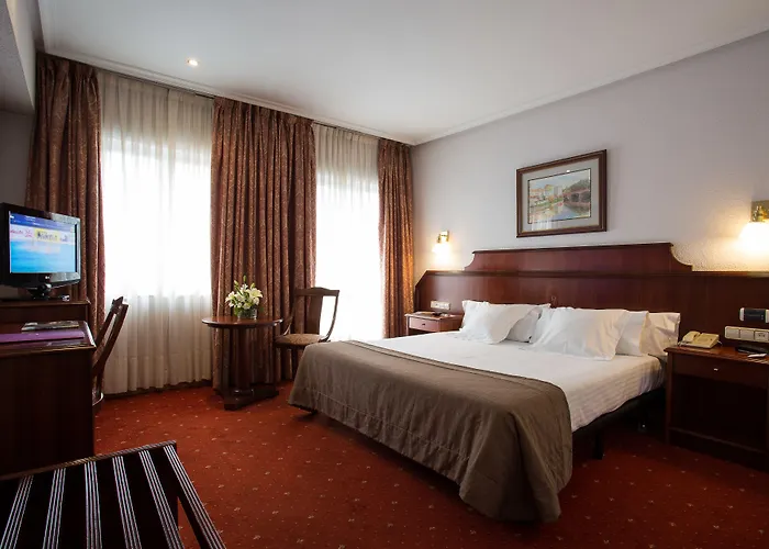 Zentral Ramiro I 4* 오비에도